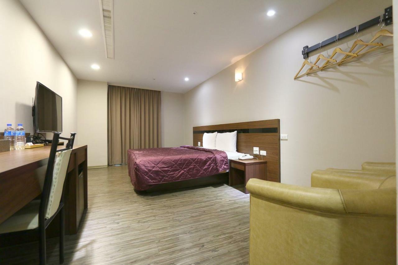 鼎立安商務旅館 Dinglian Hotel 융캉 외부 사진