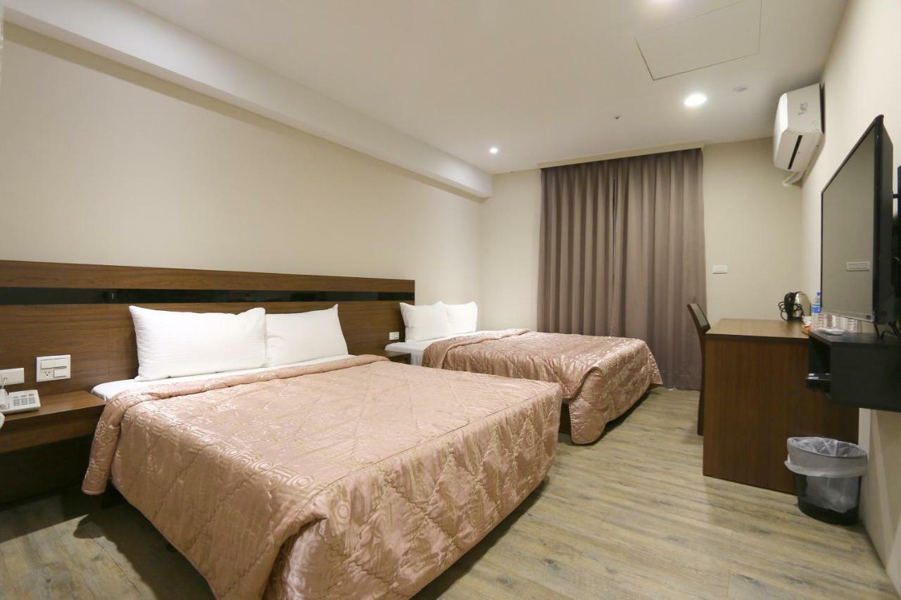 鼎立安商務旅館 Dinglian Hotel 융캉 외부 사진
